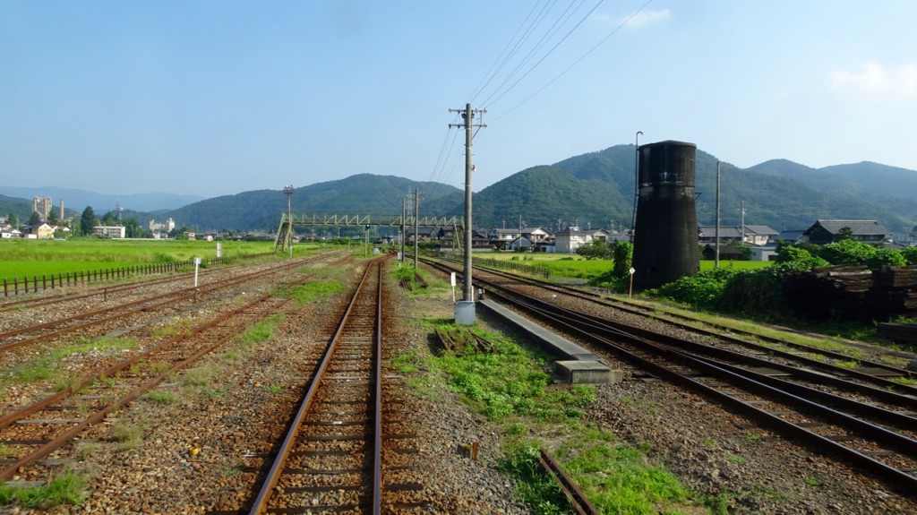 構内に残る古い給水塔