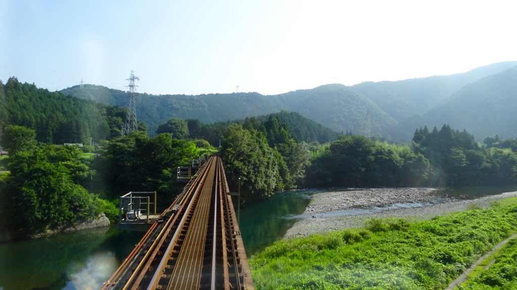 根尾川橋梁