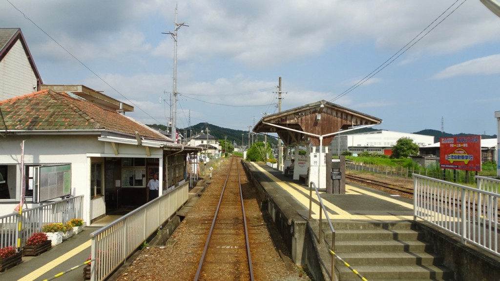 金指駅