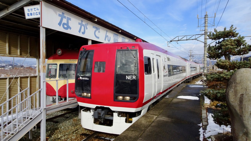 長野電鉄　小布施駅