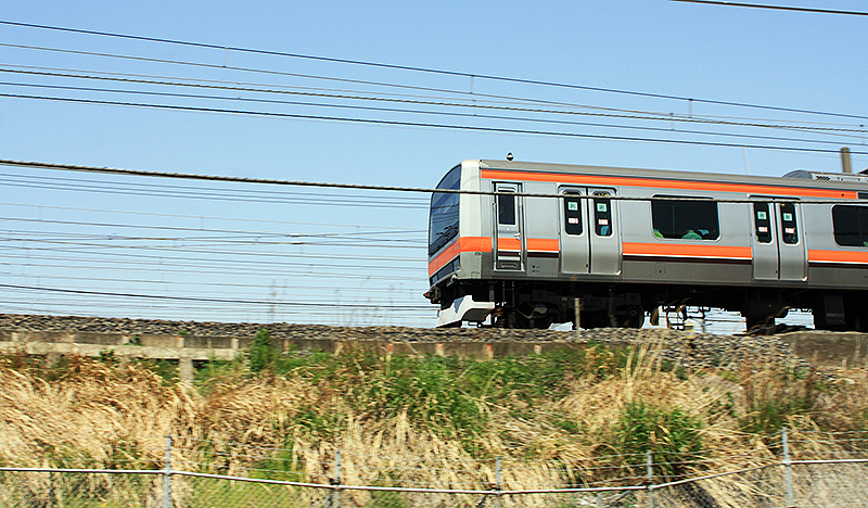 205系 武蔵野線 武蔵野線を去る205系、走り始めたE231系＿越谷貨物ターミナル