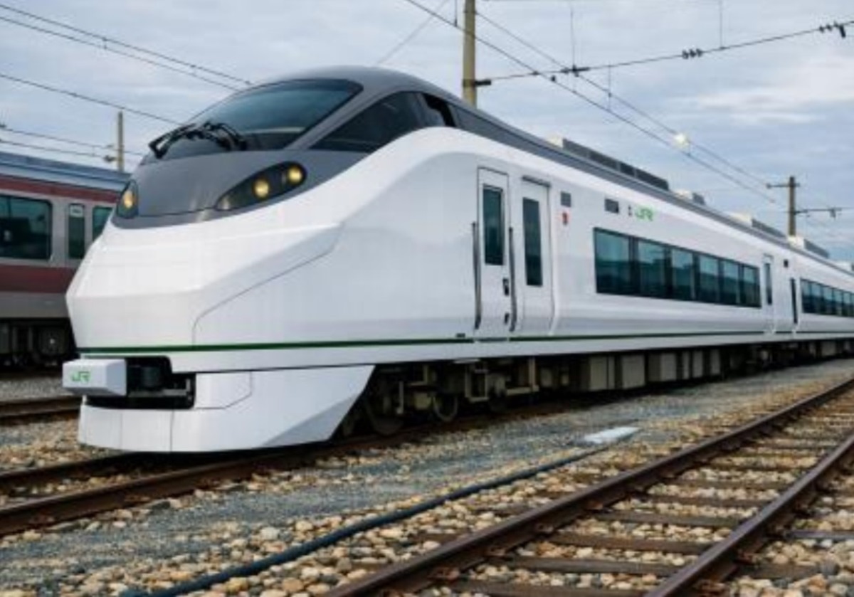 タキシードボディ」再び！ 常磐線E657系が「651系オマージュカラー」で