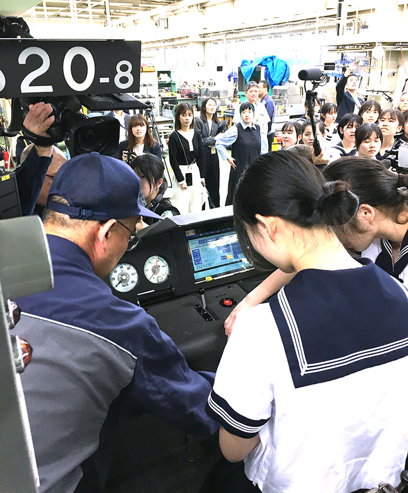 東京都 女子中高生向けオフィスツアー参加者募集中☆ 無料 6/23 締切